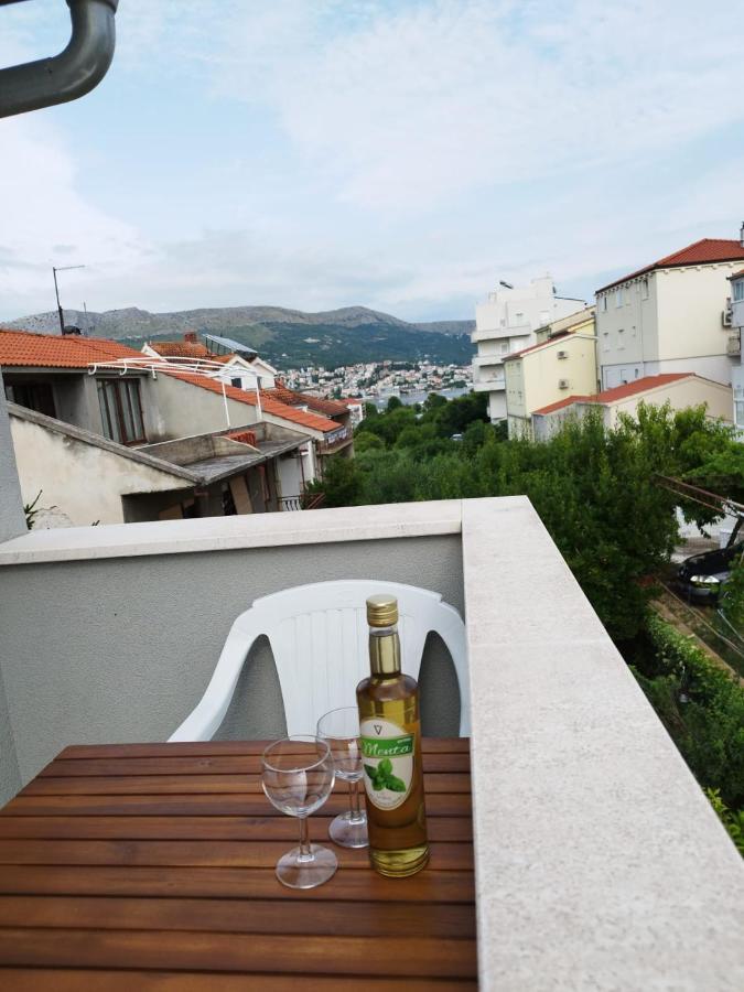 Apartmani Triva 1 스플리트 외부 사진